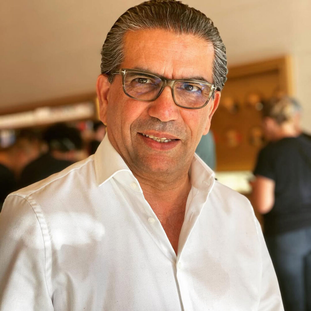 احمد ولید اعتمادی